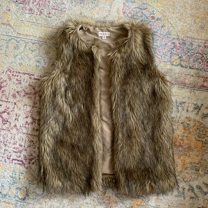 Faux fur Vest, Small (women’s)